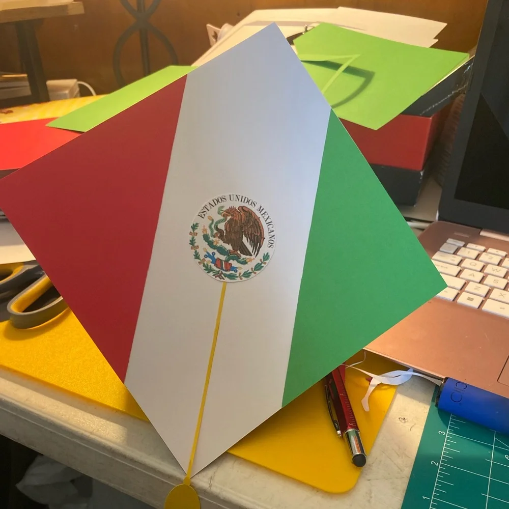 Real size hat box